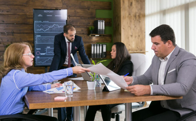 image-multi-location-expansion-financing-california Business owners planning multi-location expansion financing in California